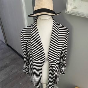 Lightweight stripped blazer